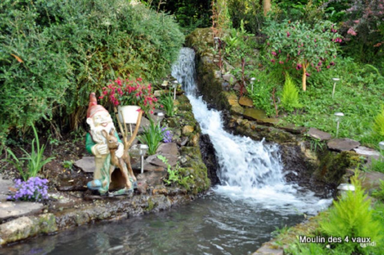 Gite Le Moulin Des 4 Vaux Saint-Étienne-la-Thillaye Esterno foto